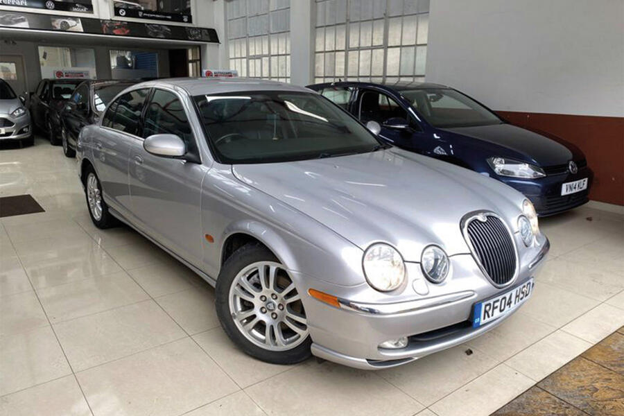 11 Jaguar s type