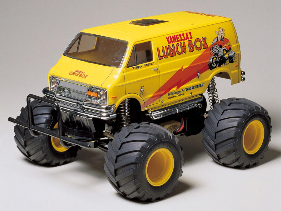 13 Tamiya