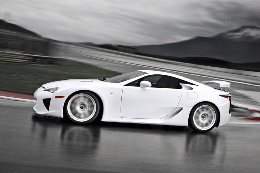 14 Lexus lfa tracking side