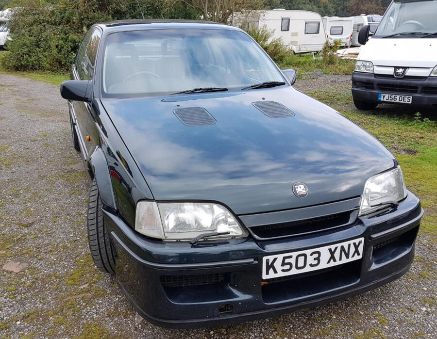 15 Lotus carlton