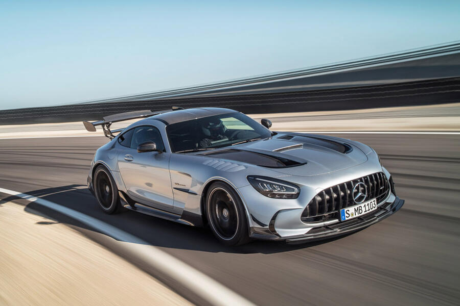 16 Mercedes amg gt black series