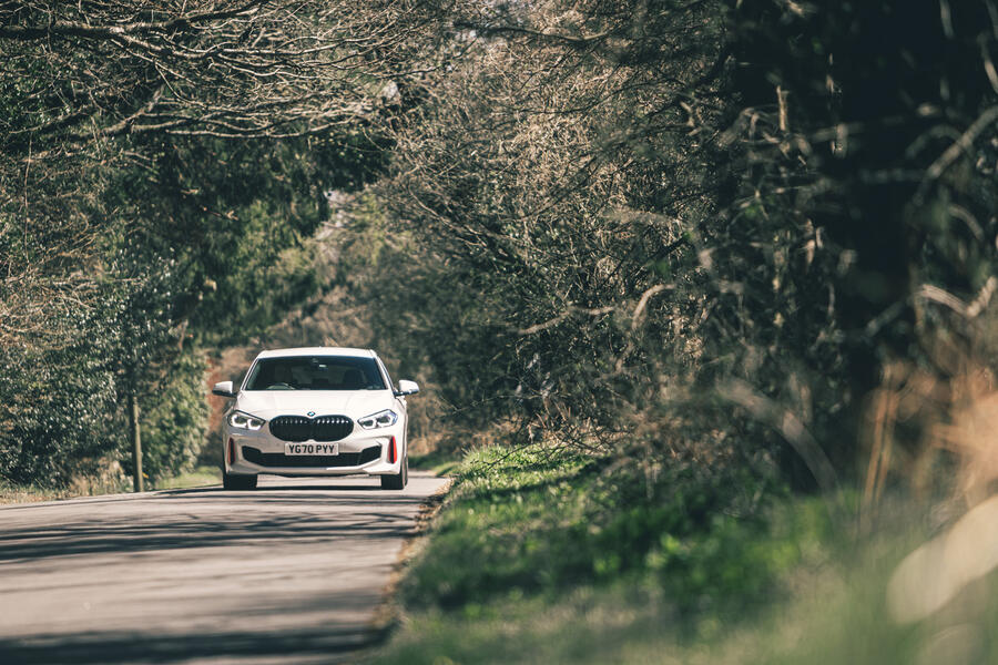 17 Bmw 128ti 2021 lt hero on road front