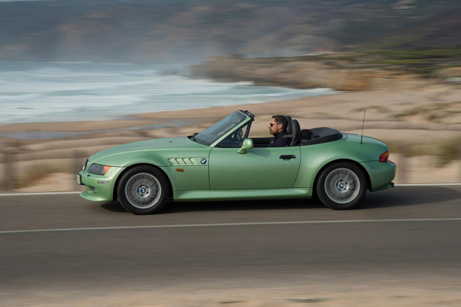 19 Bmw z3 hero side
