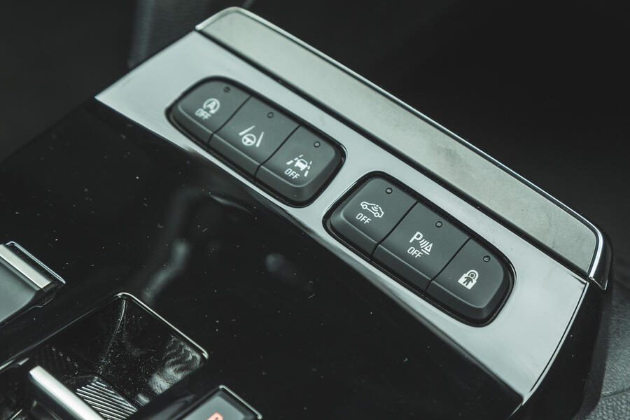 19 Vauxhall mokka 2021 long term adas controls