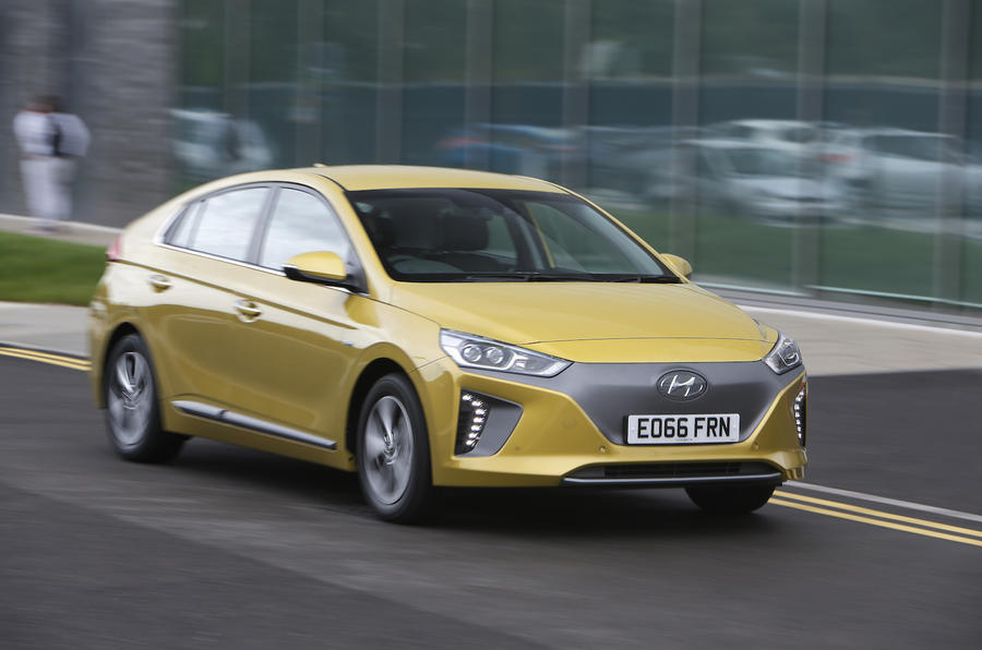 1 Hyundai ioniq