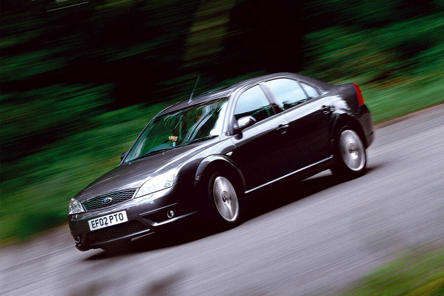 2 Ford mondeo hero front