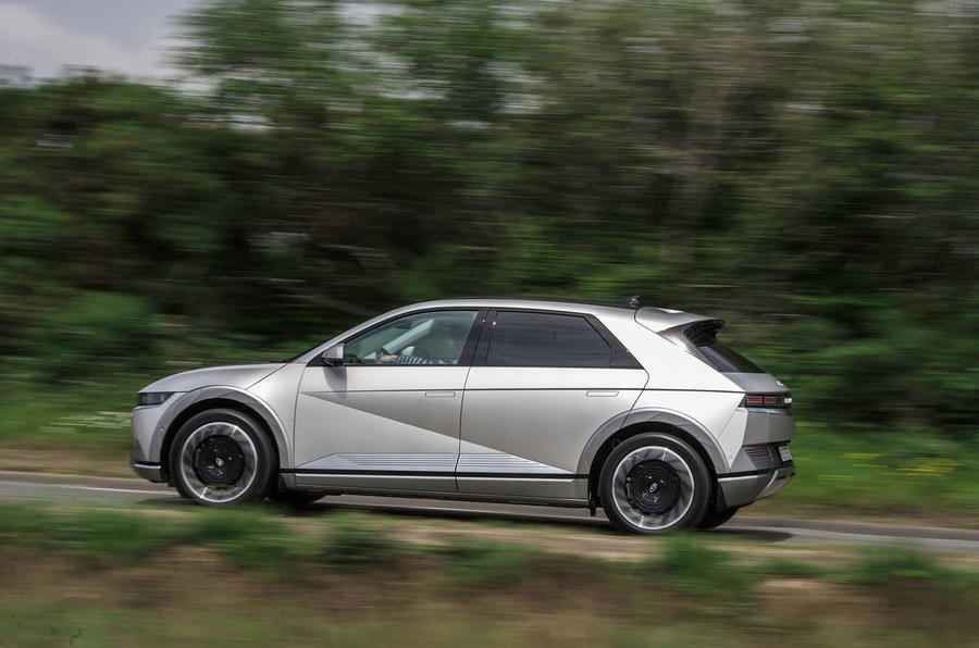 2 Hyundai ioniq 5 2021 fd norway plates hero side 0