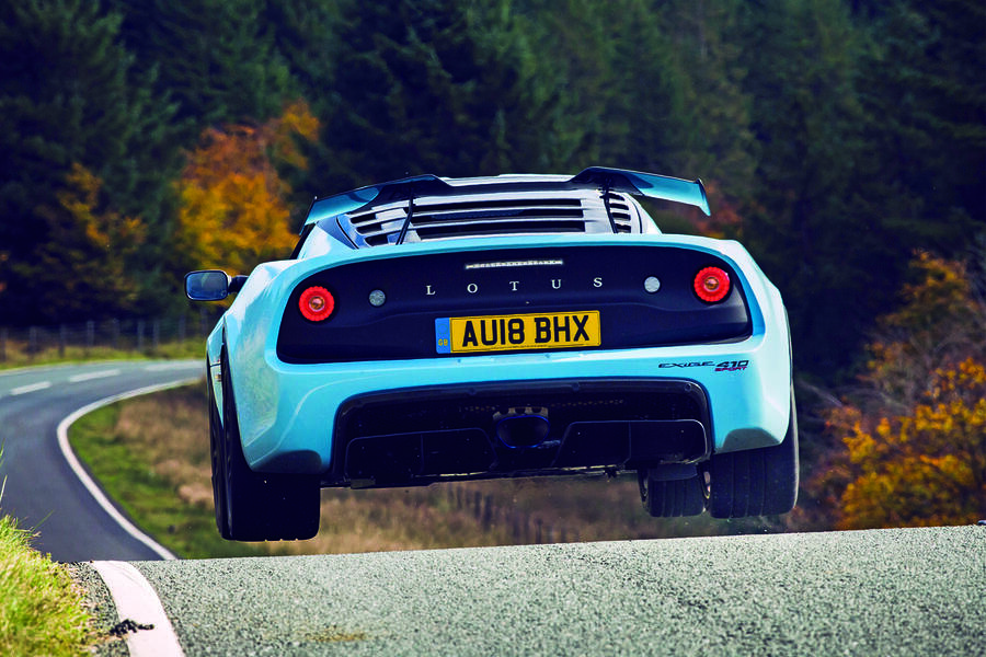 2 Lotus exige rear