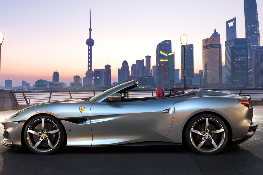 200084 Ferrari portofino m