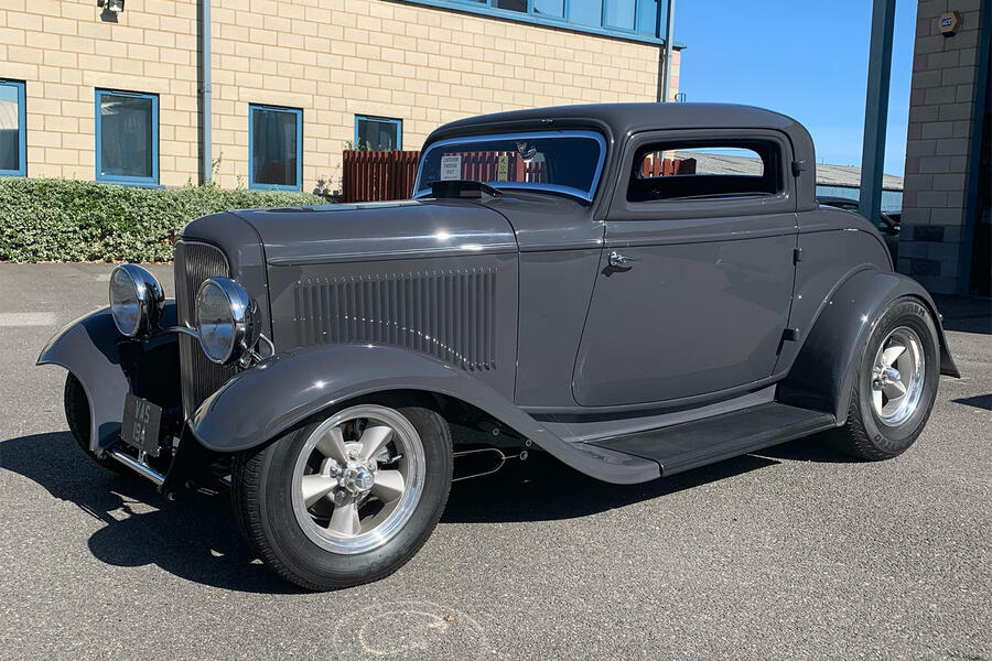 21 Ford model b