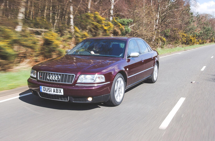 23 Audi a8 quattro hero front