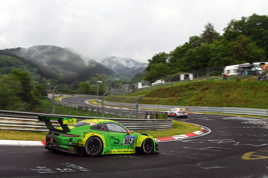 24hnbr18 0181811dr js