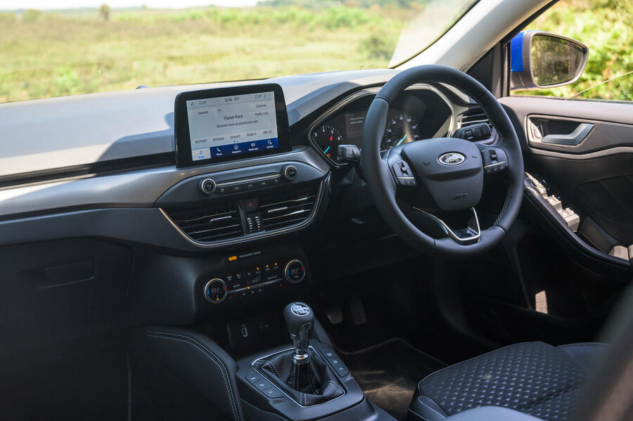 29 Ford focus interior