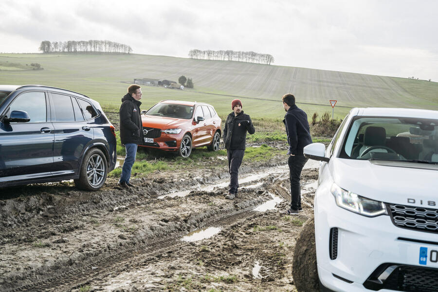 29 Hybrid suv bmw landrover volvo 2020 37