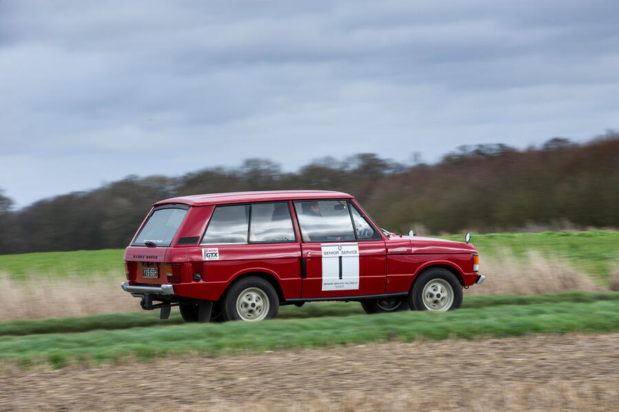 29 Range rover mk1 hero side