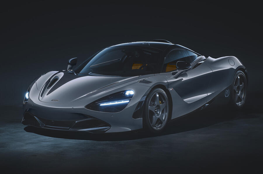 2 720s le mans front 3 4 sarthe grey