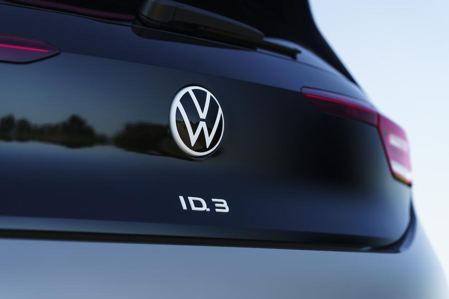 2 Volkswagen id 3 city trim