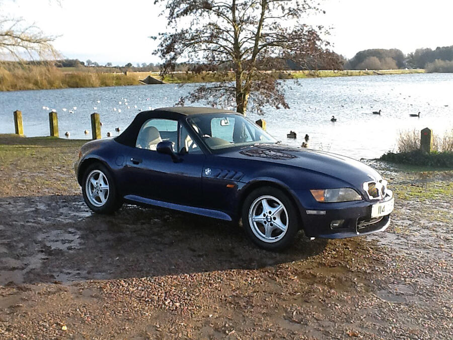 3 Bmw z3 stationary side