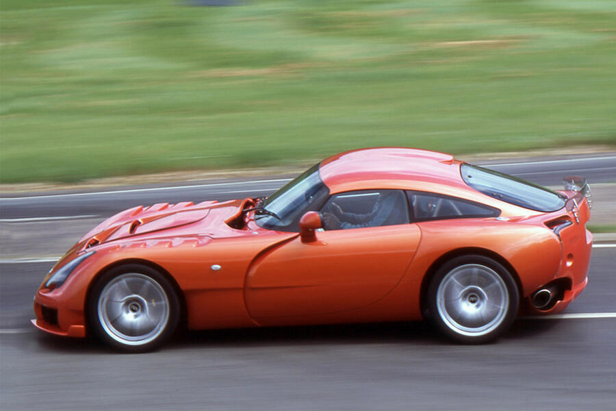 3 Tvr sagaris 2005 hero side