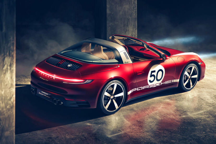31 Porsche 911 targa heritage edition 2020