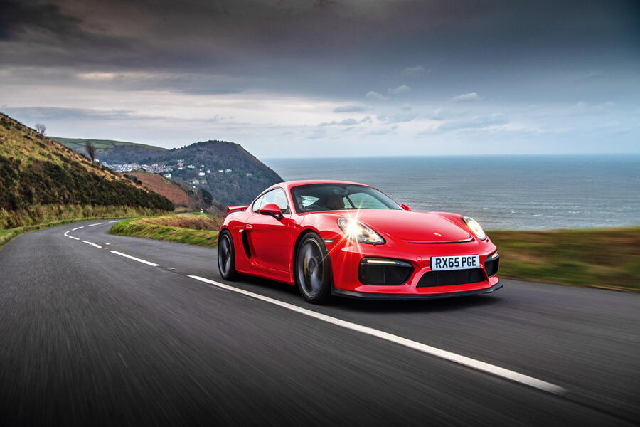 36 Porsche cayman gt4 tracking front