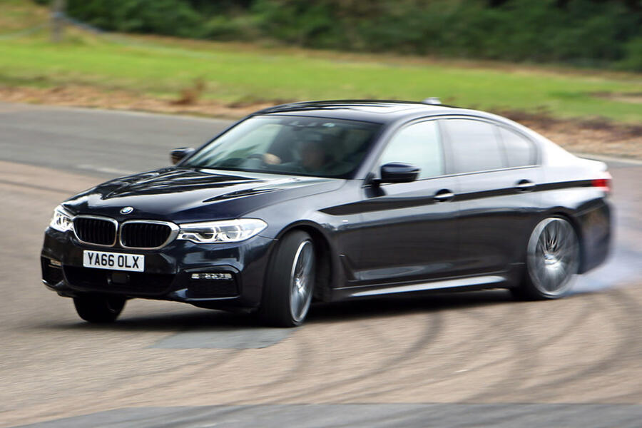 4 Bmw 5 series tracking side