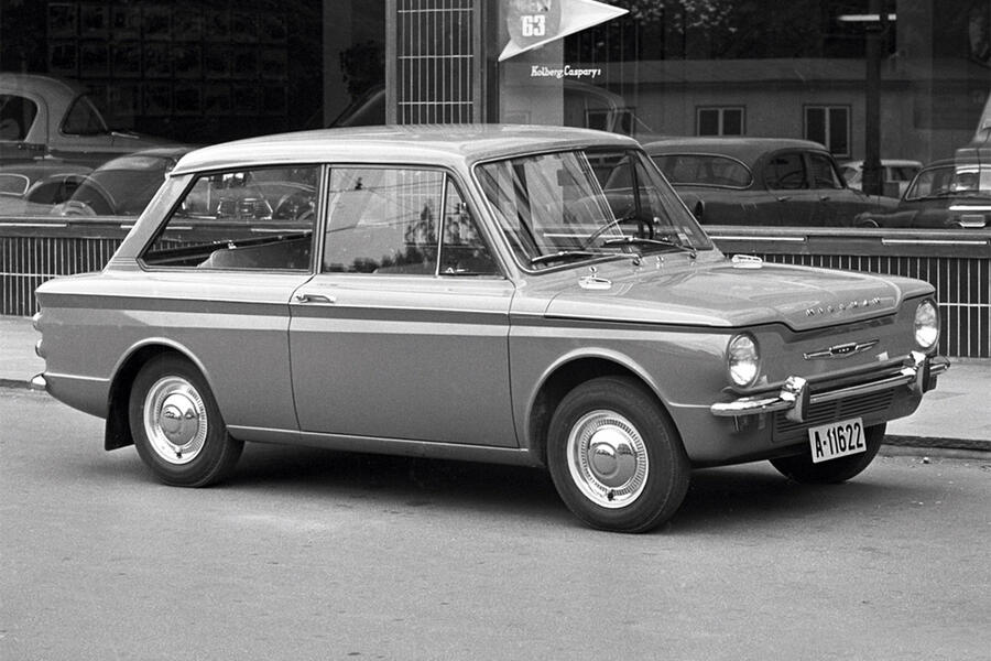 51 1963 Hillman imp stationary side