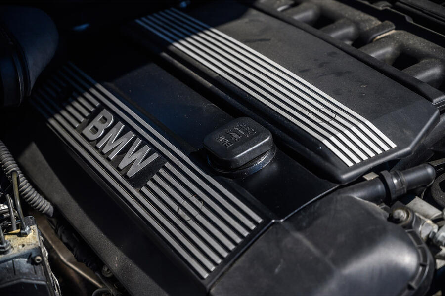 6 Bmw 5 series