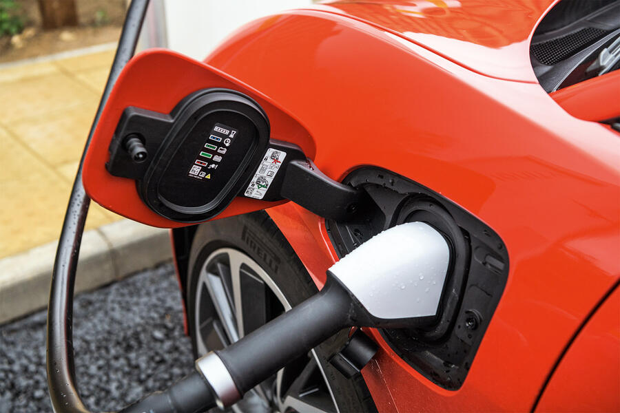 6 I pace 2019 1523 2100x1400 09511fe0 80cb 4615 8347 eba217276575