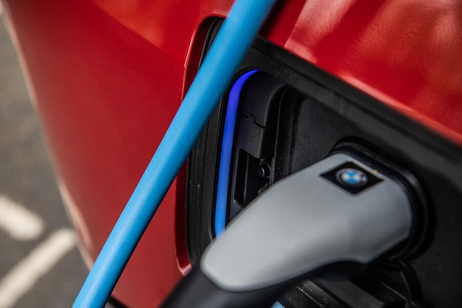 7 Bmw i3s 2019 lt charging led