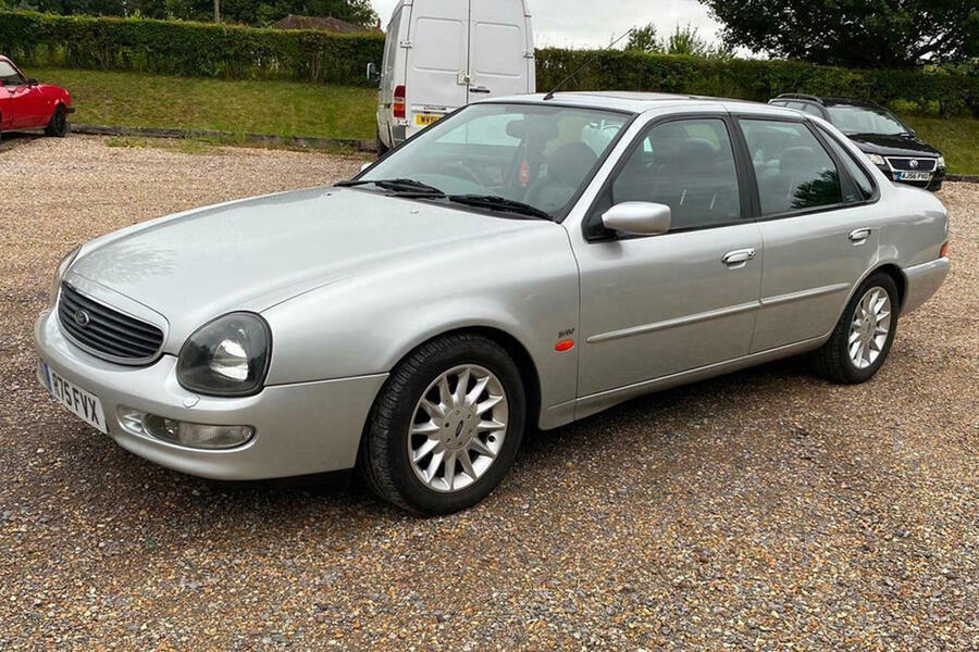 7 Ford scorpio front