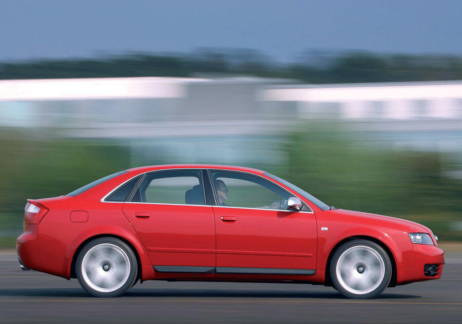 7 Audiuk00007748 the audi s4 quattro
