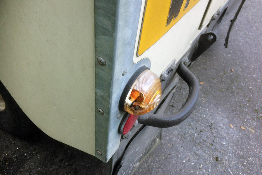 8 Land rover 3 series rear