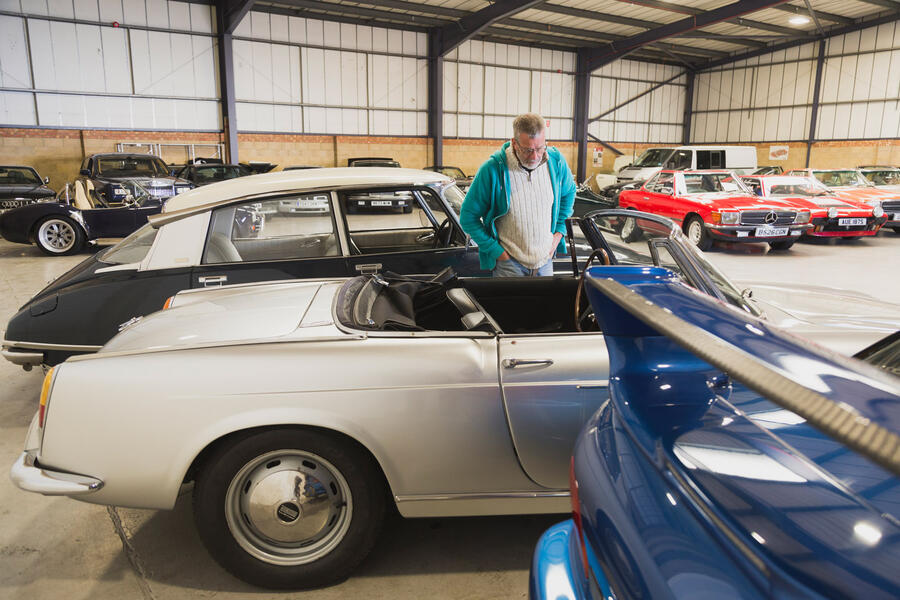 83 The market auctioneer visit 2022 convertible