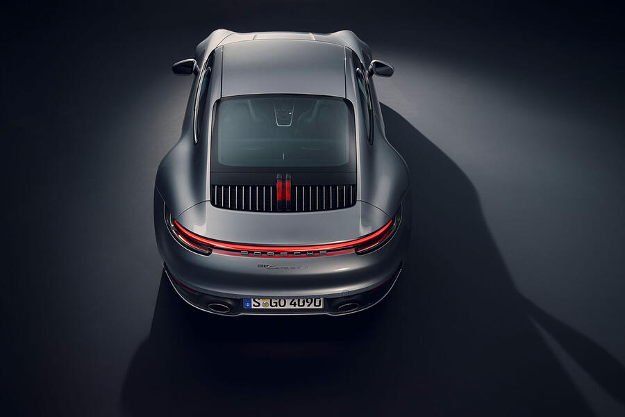 85 Porsche 911 992 official reveal studio top