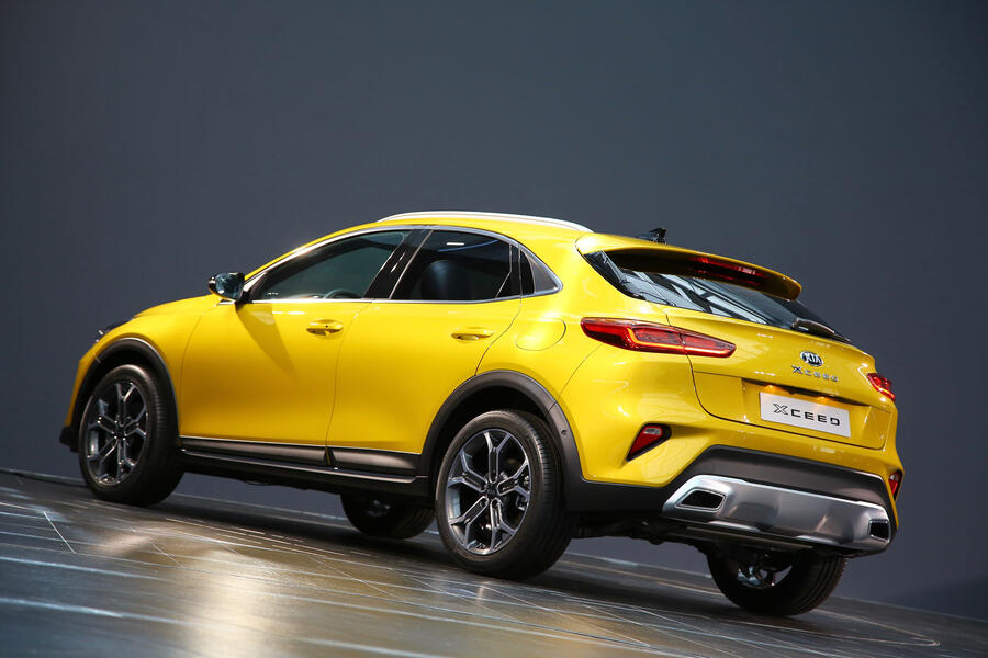 86 Kia xceed 2019 official reveal static rear