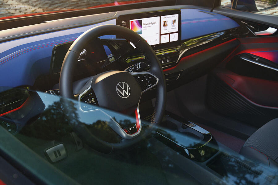 87 Vw id 4 gtx official images steering wheel