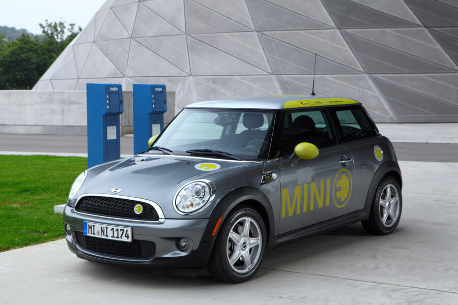 88 2008 Mini e