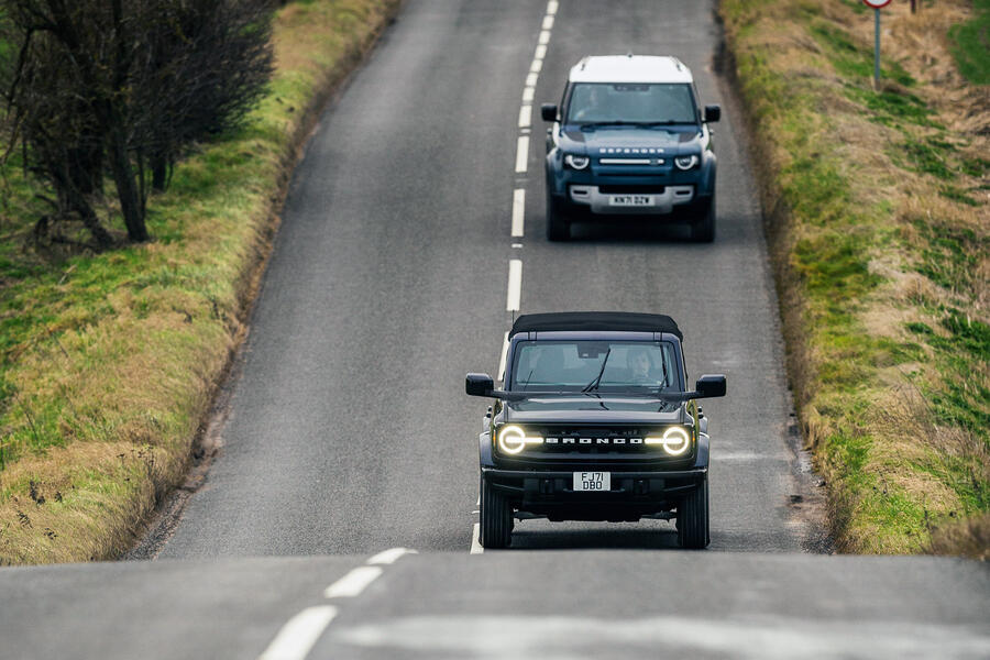 91 Ford bronco vs land rover defender