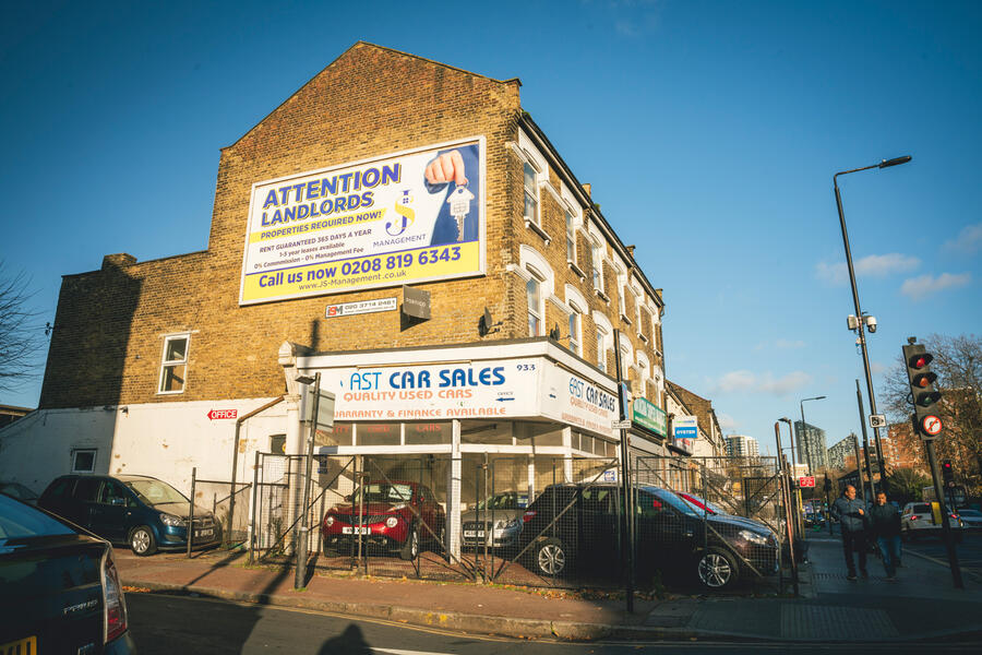 93 Romford road