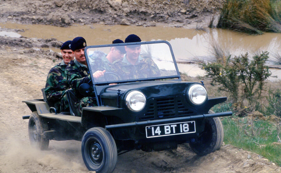 94 Utility moke