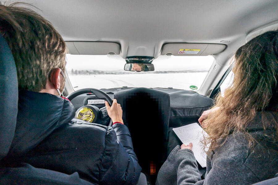 95 2023 Mini electric prototype ride iv passenger