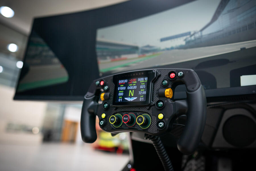 95 Aston martin amr c01 simulator tested steering wheel 0