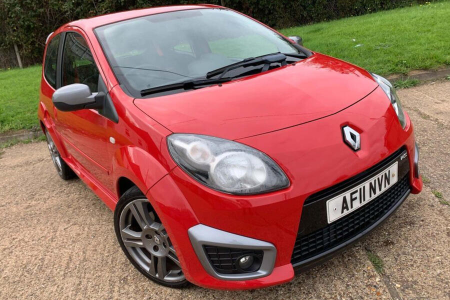 95 Btbwd aug 27 renault twingo