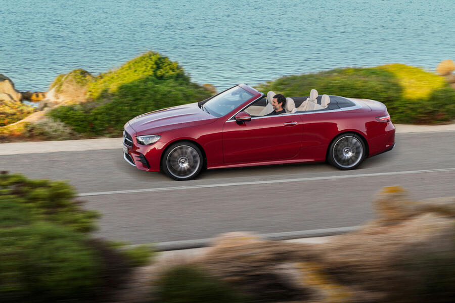 95 Mercedes e class facelift official cabriolet side