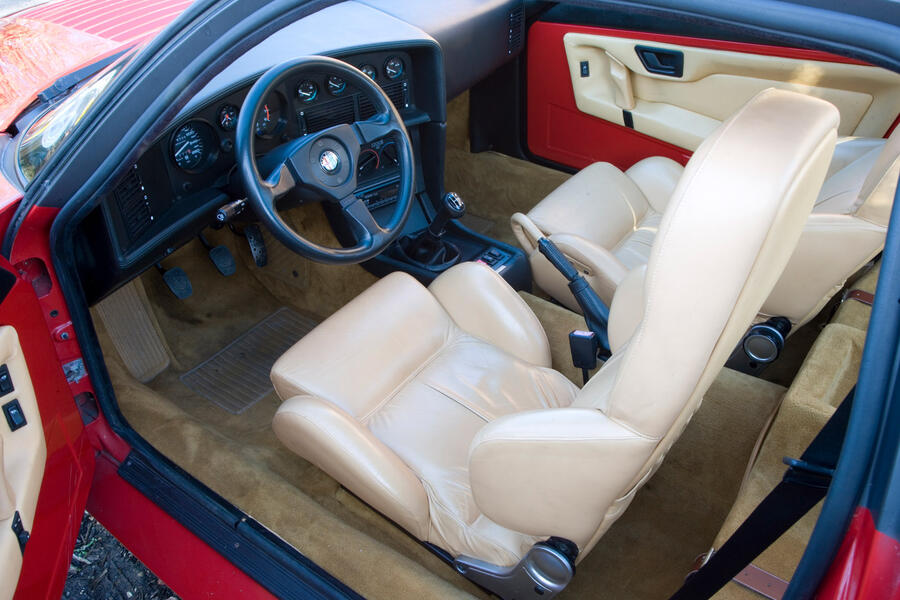 96 Used buying guide alfa romeo sz interior