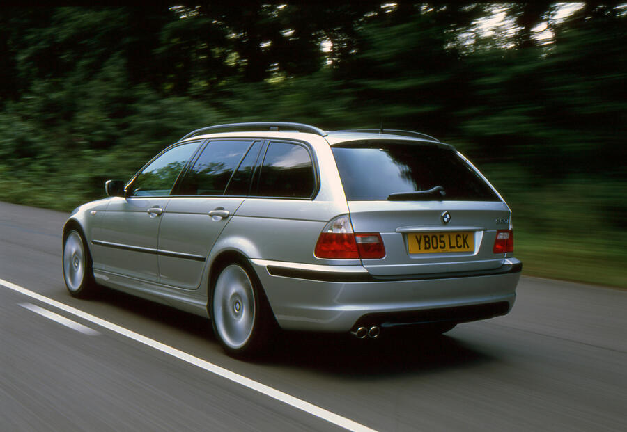 97 Ubg bmw e46 3 series hero rear