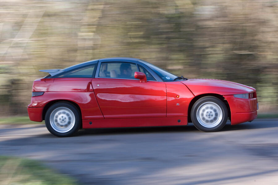 98 Used buying guide alfa romeo sz side pan