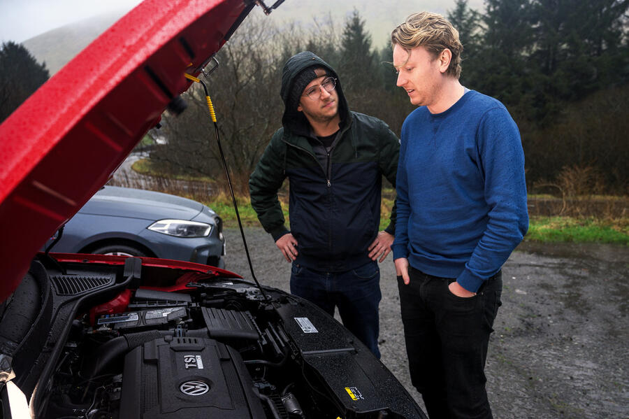 9 Richard lane looking at vw t roc r engine