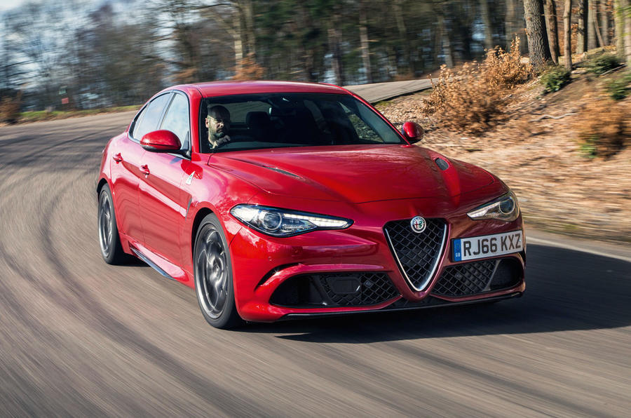 Alfa romeo giulia quadrifoglio 2